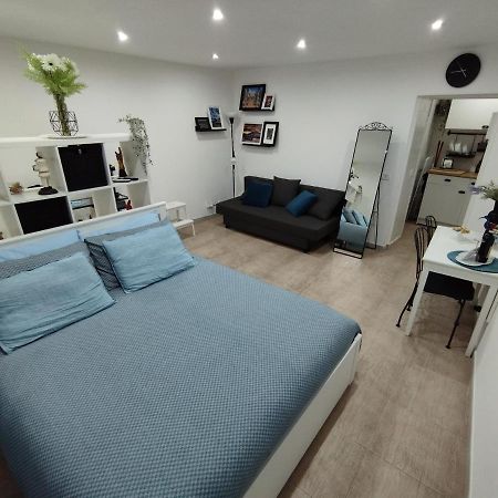 Pazzariello Holiday Home - Casa Vacanza Napoli Centro Storico ภายนอก รูปภาพ