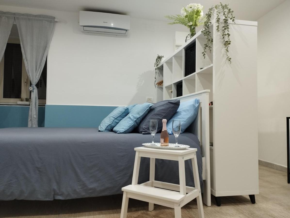 Pazzariello Holiday Home - Casa Vacanza Napoli Centro Storico ภายนอก รูปภาพ